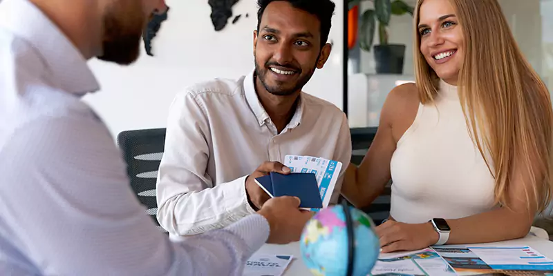 Benefits You Get with Our E2 Visa Support in Colombia